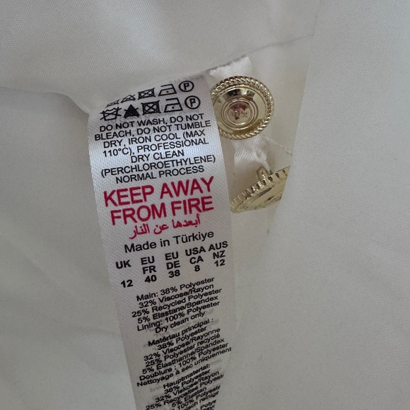 💥💥Clearance!!💥💥 Karen Millen Tailored Military White Blazer with Gold Buttons - Picture 12 of 15